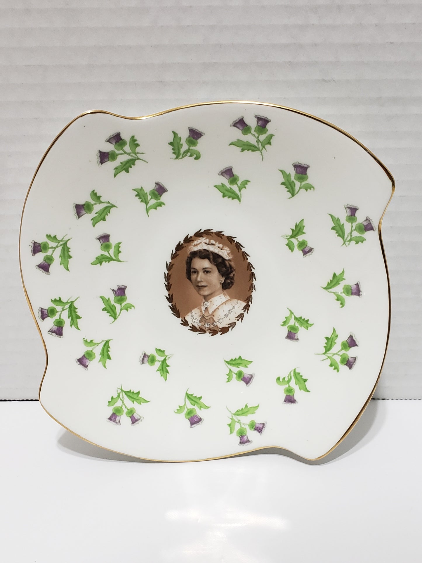 Queen Elizabeth II Commemorate Plate Visit To Canada In 1959 - 6"