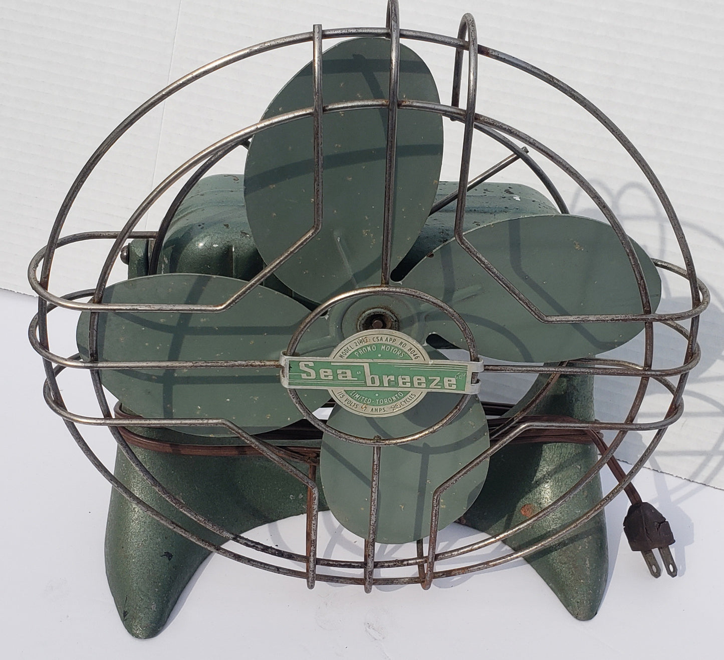 Sea-Breeze Metal Fan - Vintage