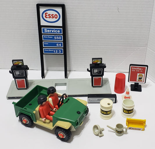 ESSO Gas Bar Playset