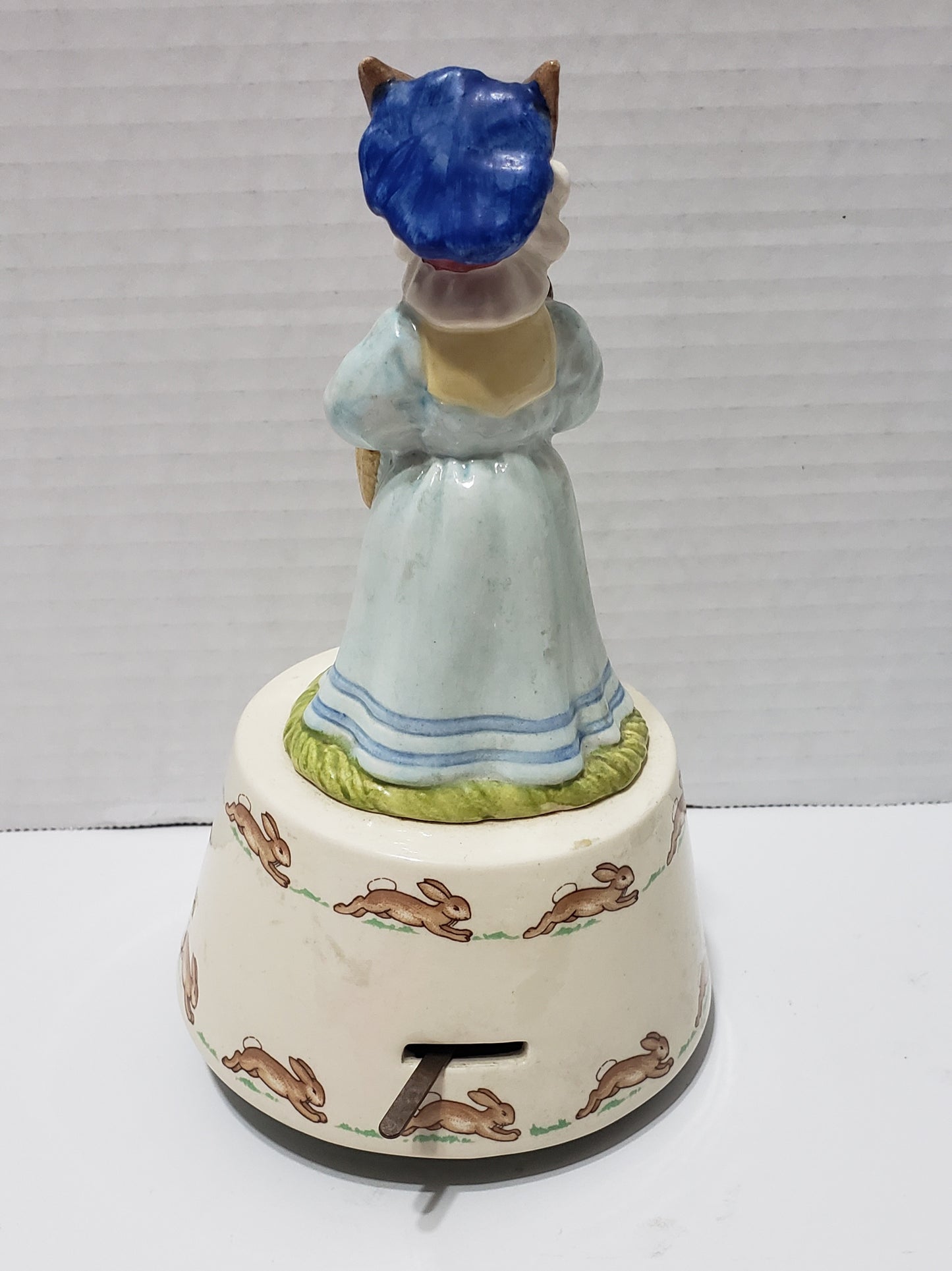 Royal Doulton Bunnykins Easter Music Box Figure - Vintage 1984 - Collectible
