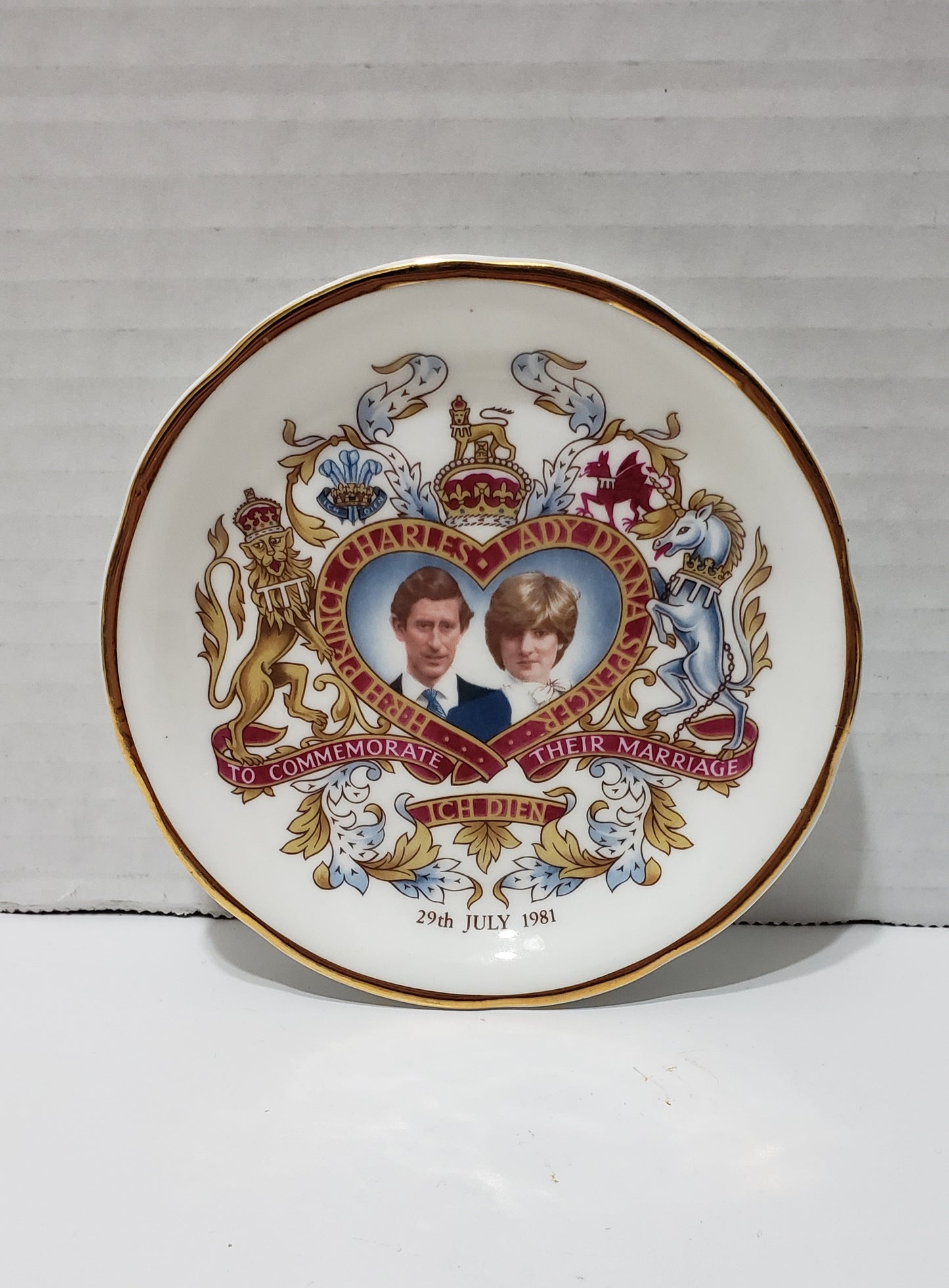 Prince Charles/Princess Diana Commemorate Plate - Vintage 1981 - 4"