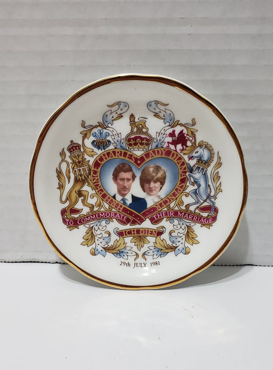 Prince Charles/Princess Diana Commemorate Plate - Vintage 1981 - 4"