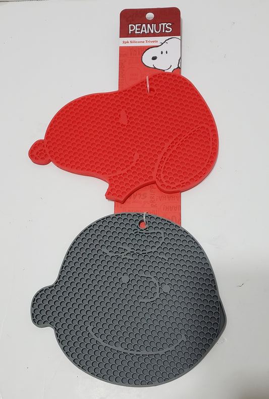 Peanuts Silicone Trivets - Snoopy & Charlie Brown