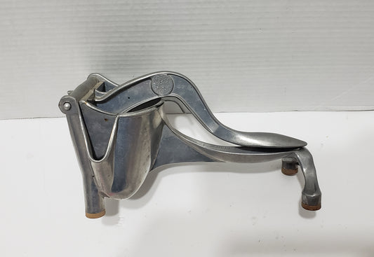 Wear-Ever Aluminum Juicer - Vintage