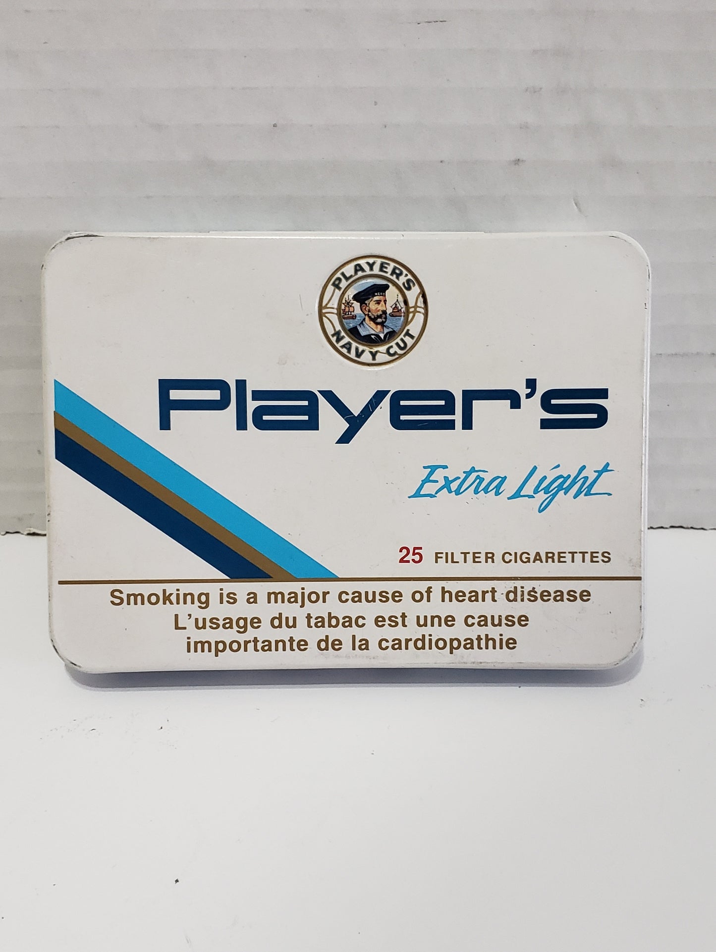 Player's Extra Light Cigarette Tin Case - Holds 25 Cigarettes