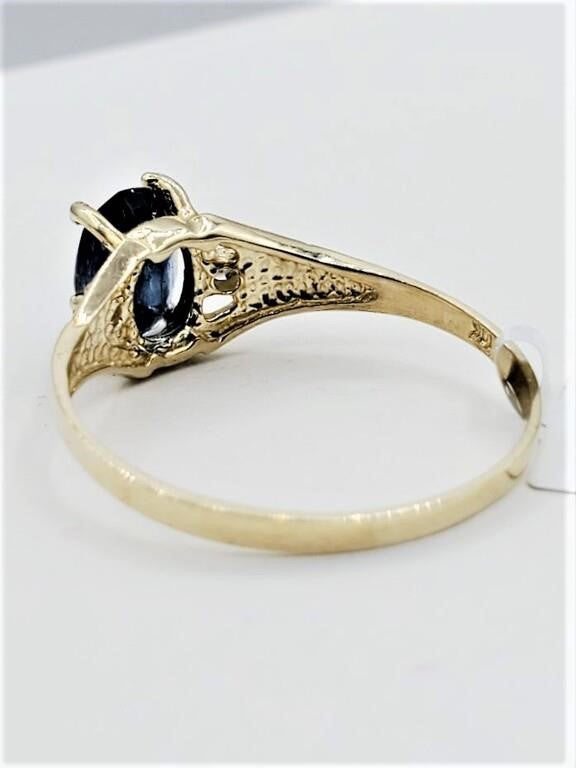 Yellow Gold & Natural Sapphire Ring with Diamonds - 10KT