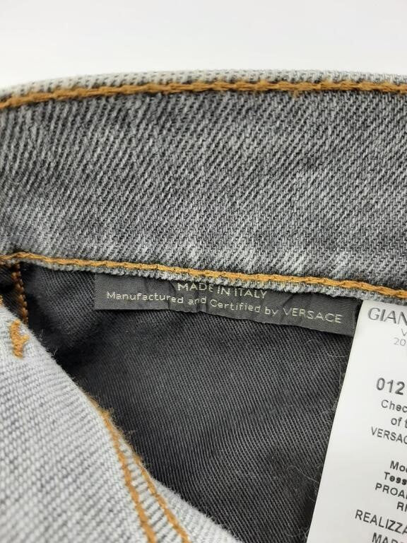 GIANNI VERSACE Jeans - Men Size 34 - AUTHENTIC